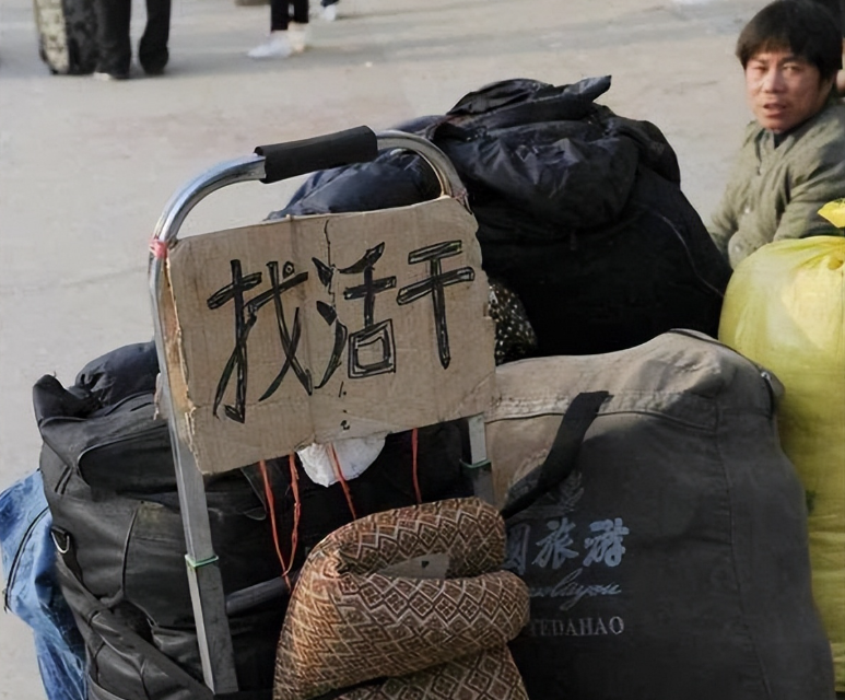 揭秘4个不起眼小生意，老板们靠这些赚得盆满钵满-爱分享资源网