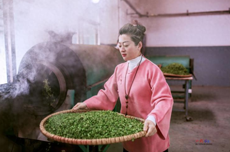 图片[1]-在家加工挣钱的项目：在家就能做，一年收入高达40多万！-爱分享资源网