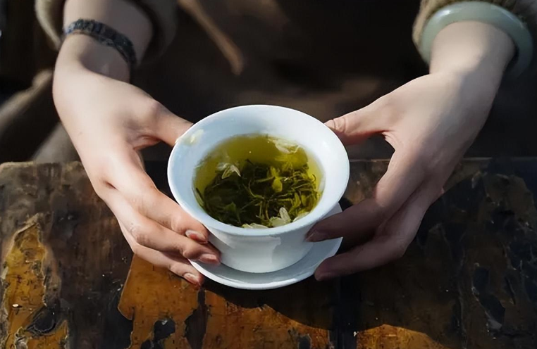 在家加工挣钱的项目：在家就能做，一年收入高达40多万！-爱分享资源网